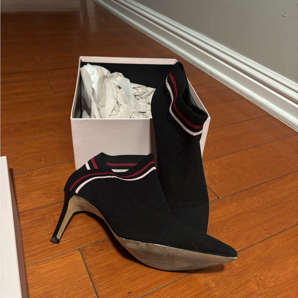 Avec Les Filles Cheri socks booties